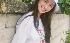 紧致挺入蘑菇头